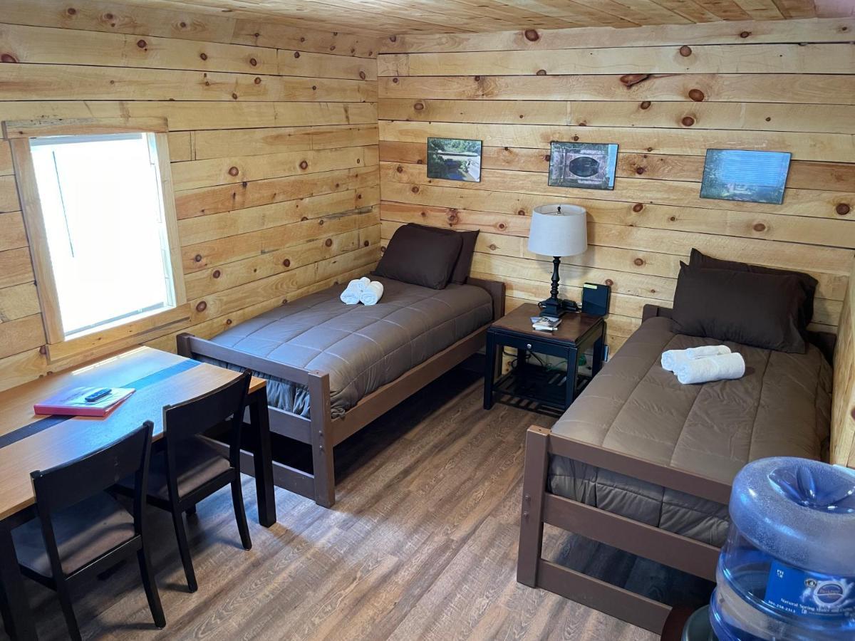 Canal Cabins Paw Paw Kültér fotó